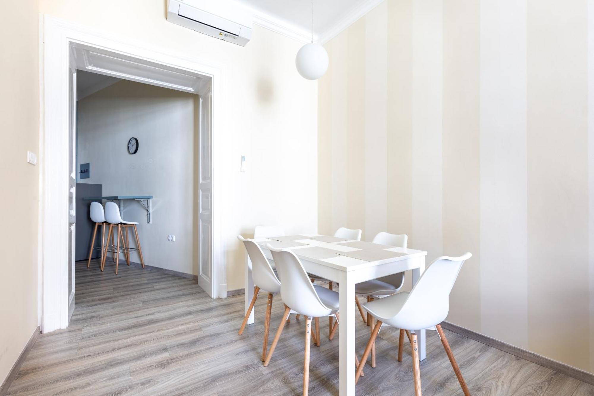 R62A Rottenbiller Apartment 布达佩斯 外观 照片