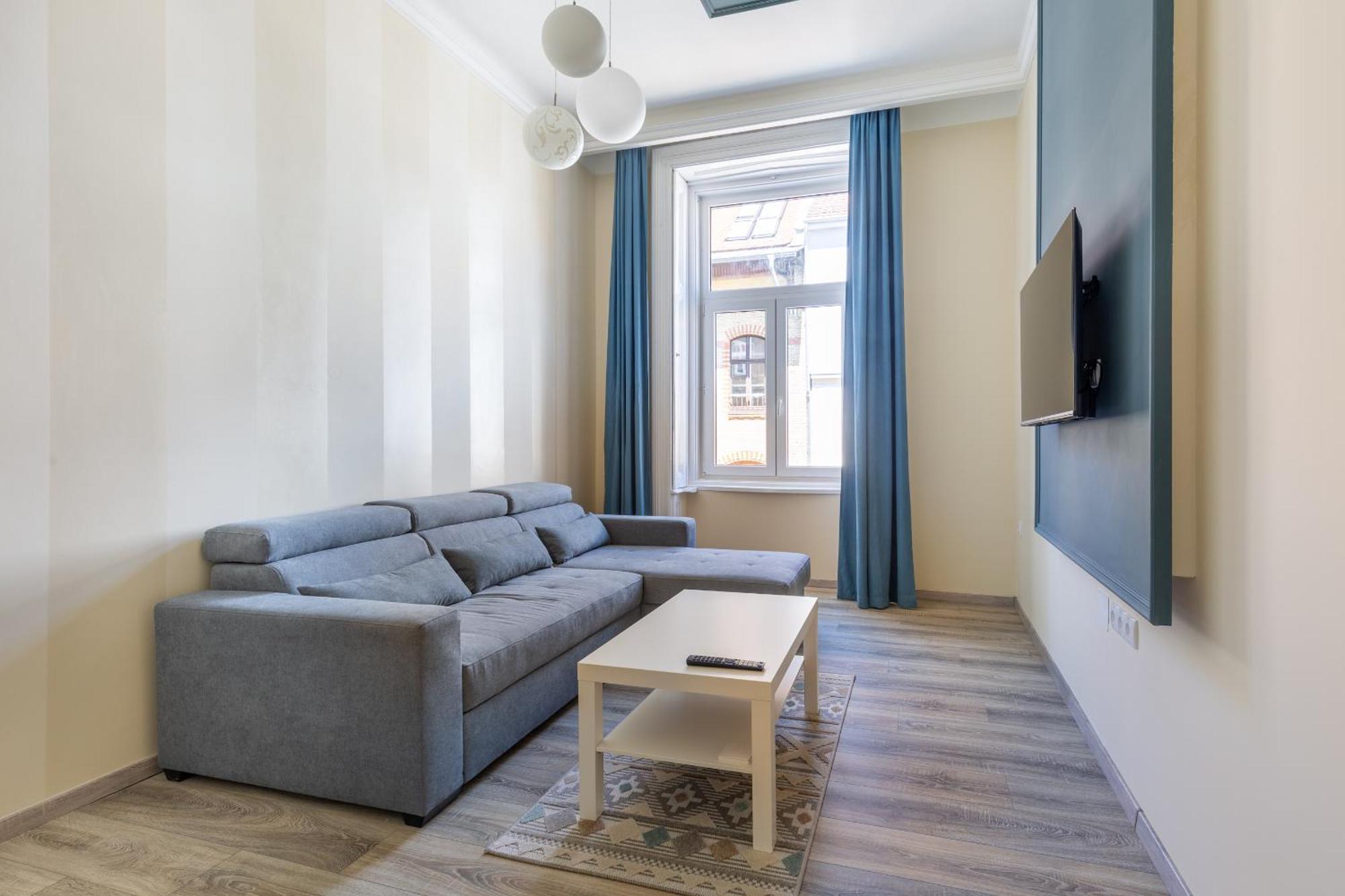 R62A Rottenbiller Apartment 布达佩斯 外观 照片