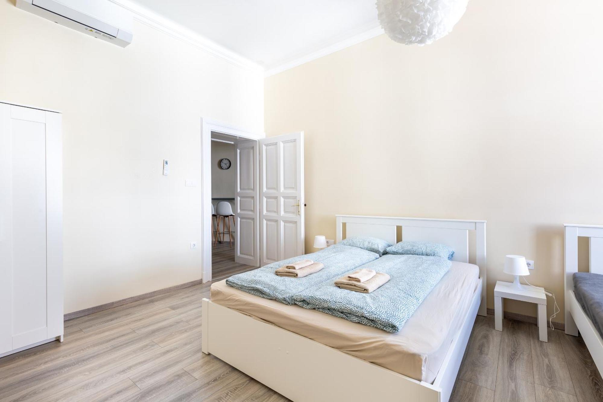 R62A Rottenbiller Apartment 布达佩斯 外观 照片